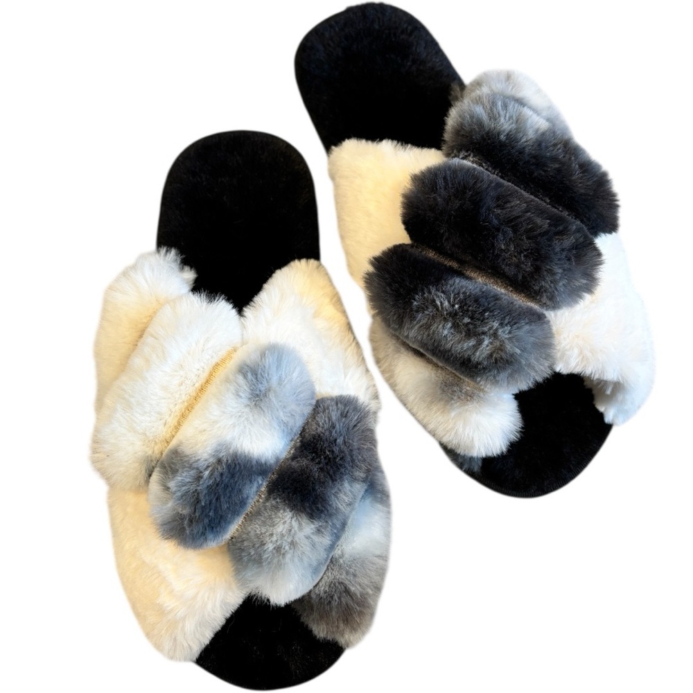 Women's Faux Fur Slide Slippers - Black and Gray